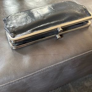 Hobo full size grey genuine patent leather.